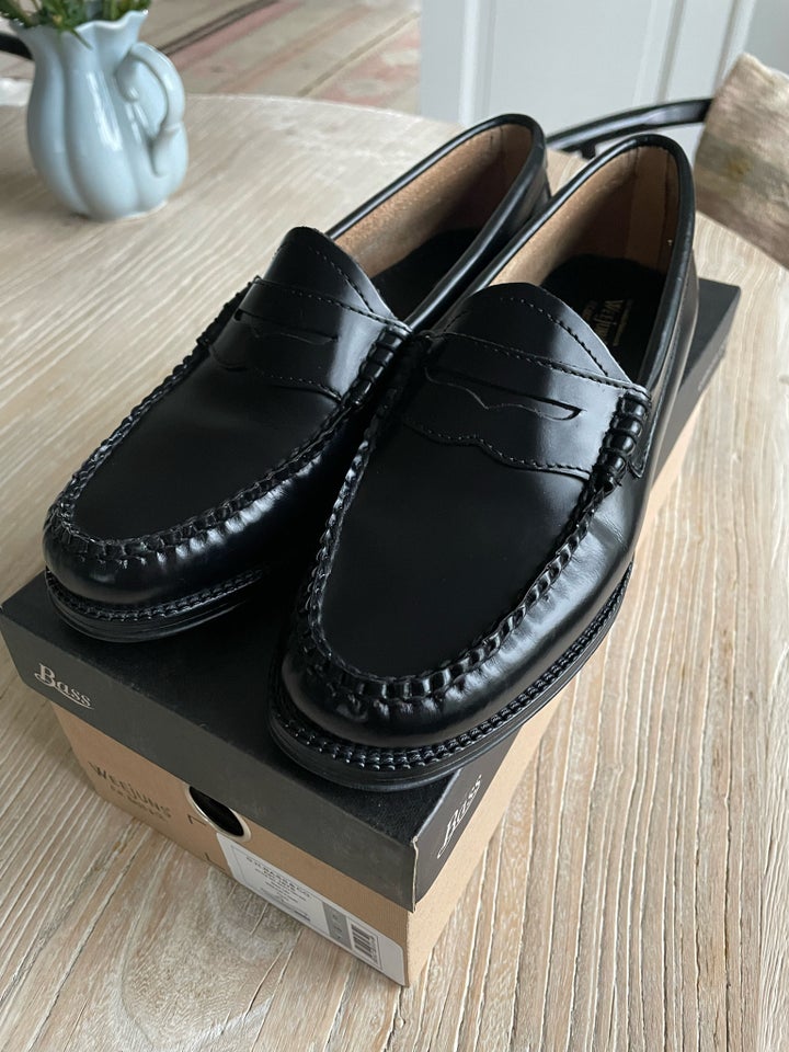 Loafers, str. 38, Weejuns G. H. Bass