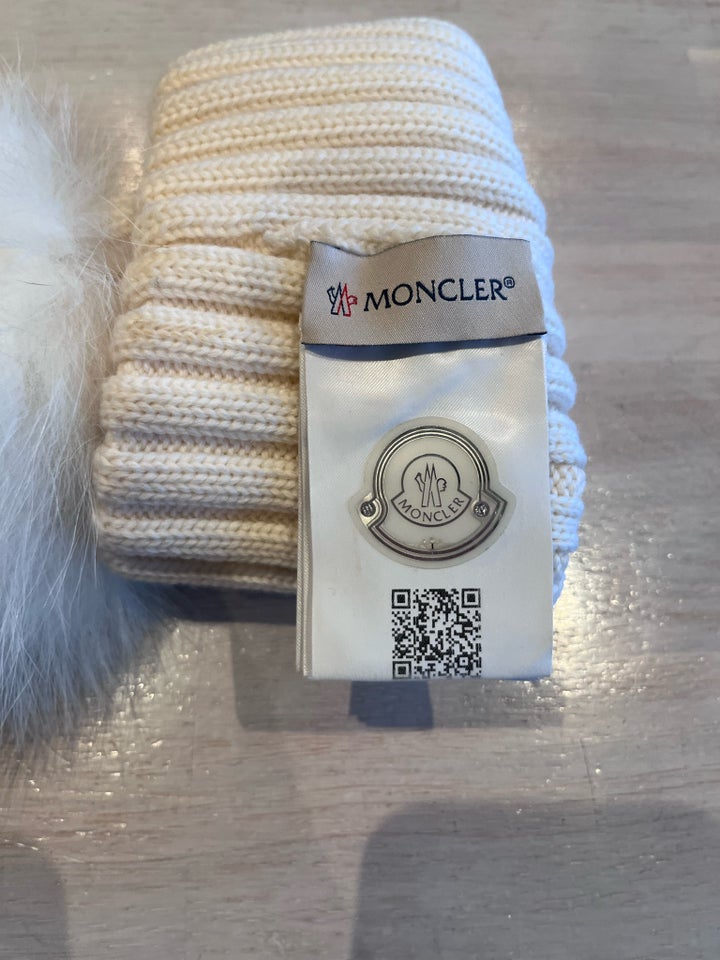 Hue, Moncler, str. One size