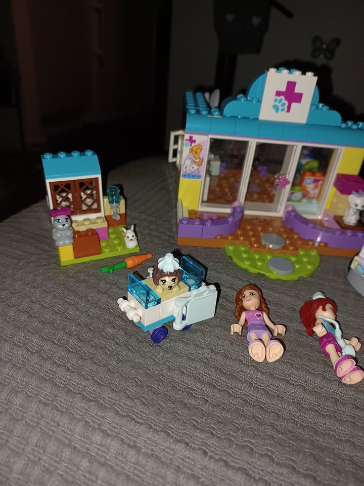 Lego andet Juniors dyreklinik