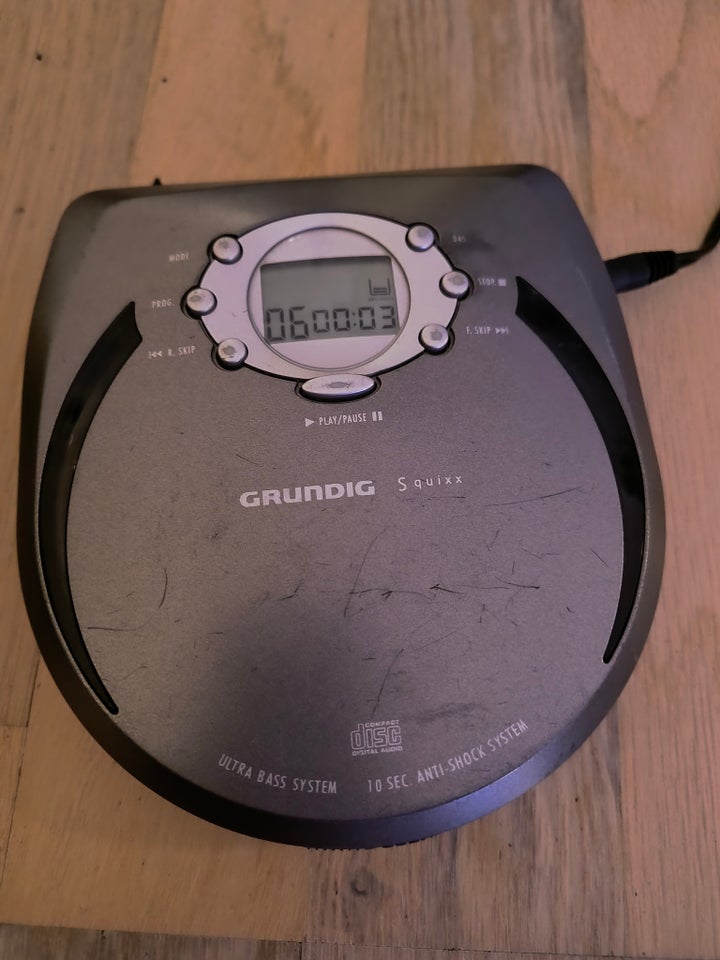 Discman, Grundig, S quixx