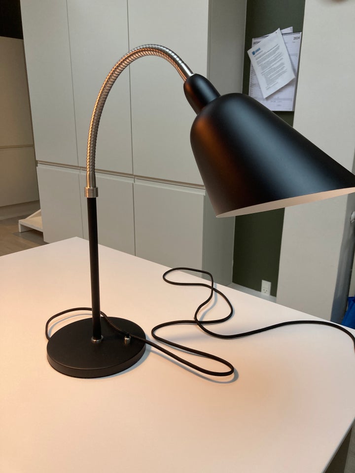 Skrivebordslampe, Arne Jacobsen