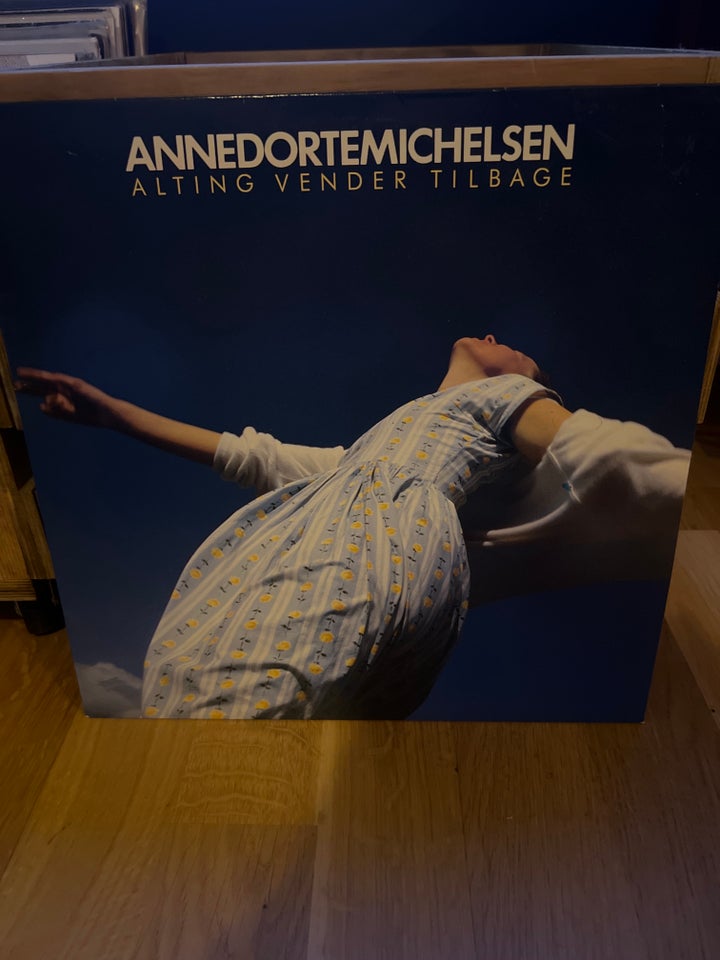 LP, Anne Dorte Michelsen, Alting