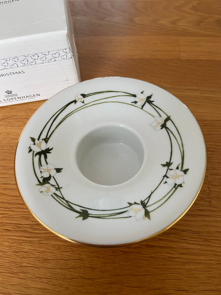 Porcelæn, Lysestage med anemoner,