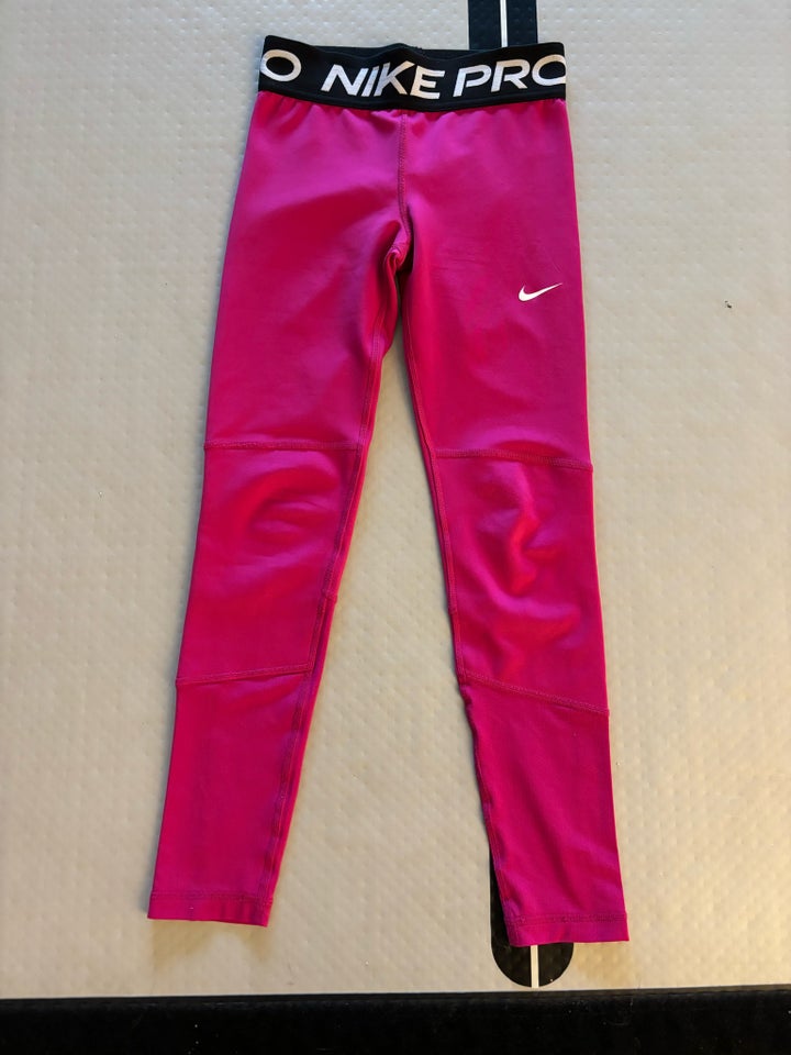 Sportstøj, Pro Dri-FIT leggings