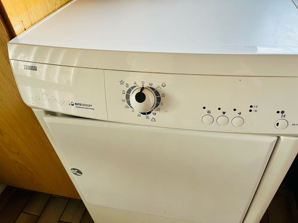 Tørretumbler, Zanussi ZTB271