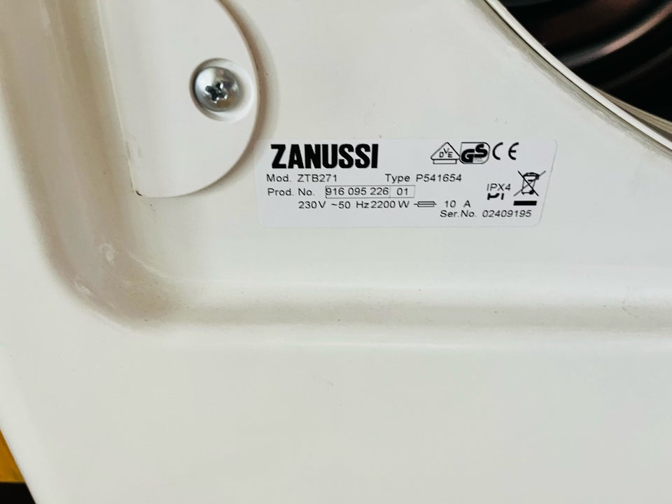 Tørretumbler, Zanussi ZTB271