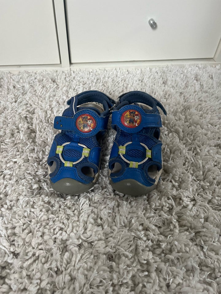 Sandaler, str. 25, Pawpatrol