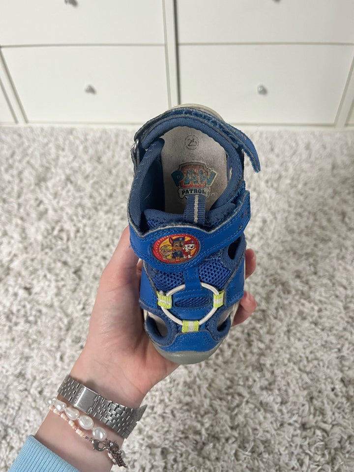 Sandaler, str. 25, Pawpatrol