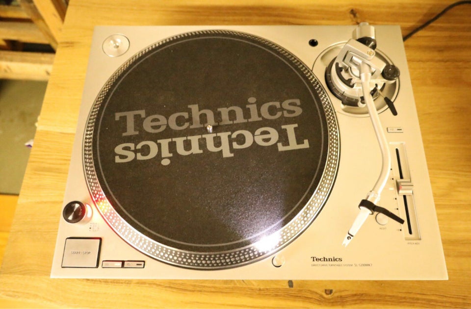 Pladespiller, Technics,