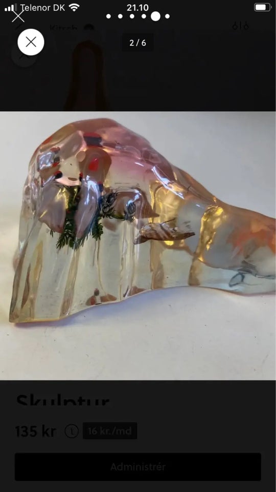 Ældre transparent skulptur