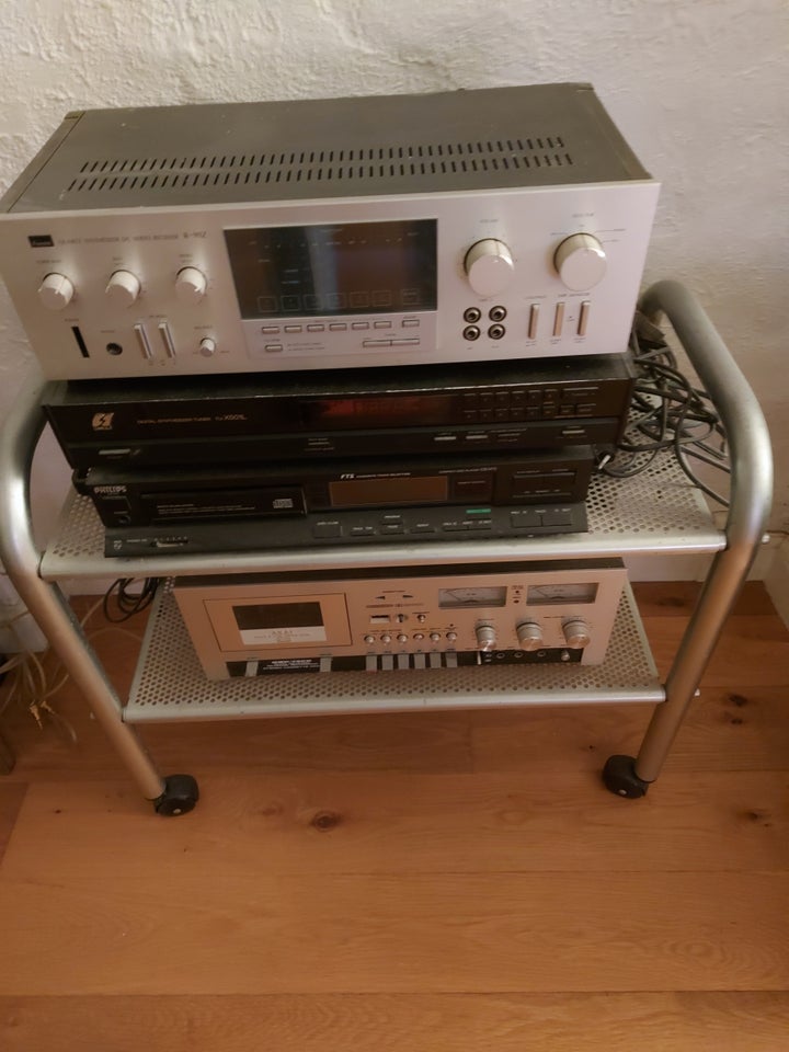 Andet, Akai, GXC-730D