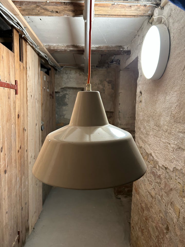 Anden loftslampe