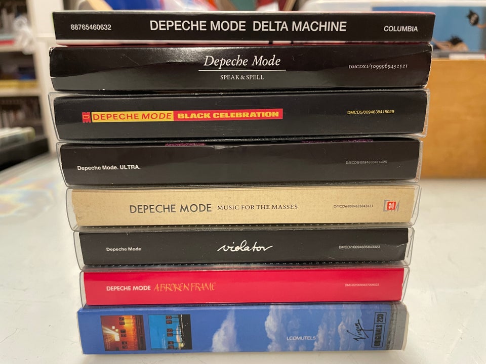 Depeche Mode: 8 x Depeche Mode