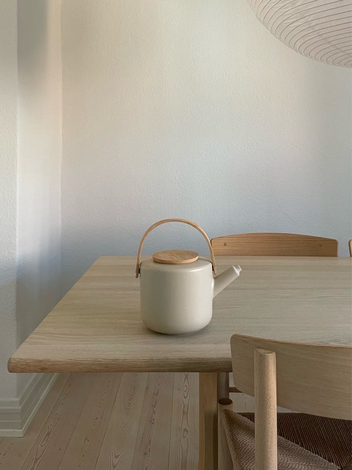 Stentøj, Kande, Stelton