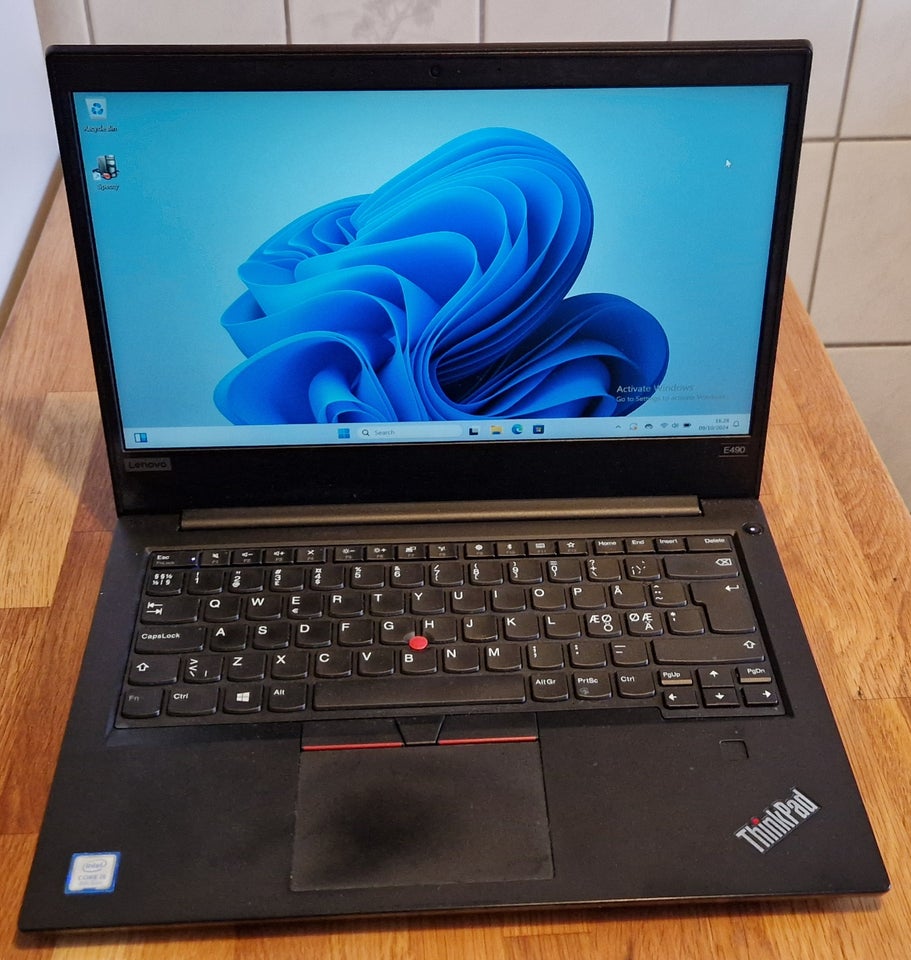 Lenovo Thinkpad E490, i5-8265U