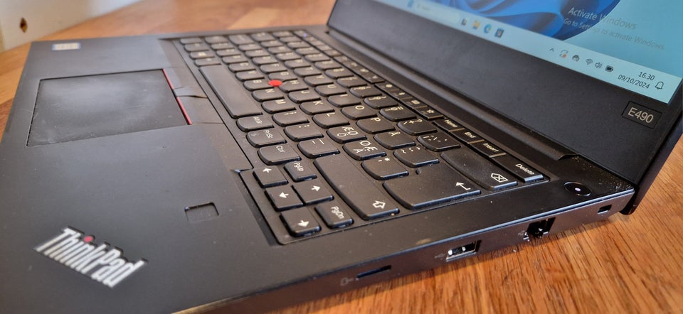 Lenovo Thinkpad E490, i5-8265U