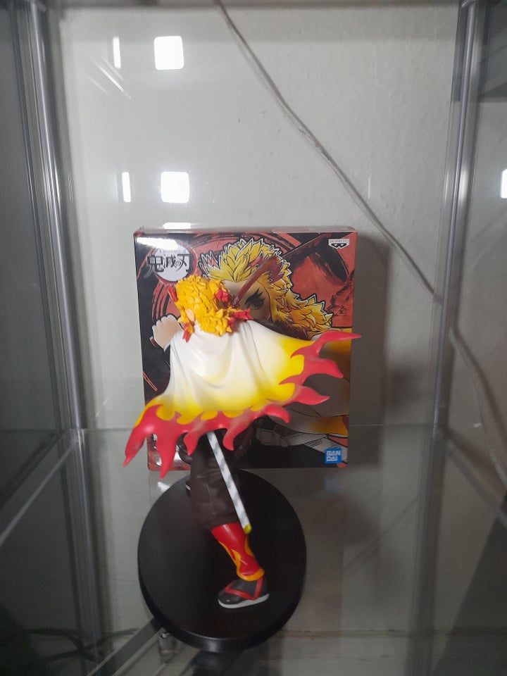 Demon slayer figur