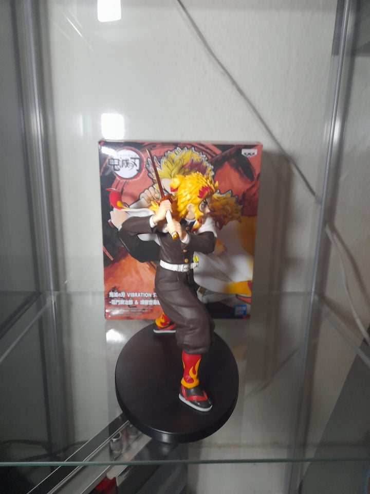 Demon slayer figur