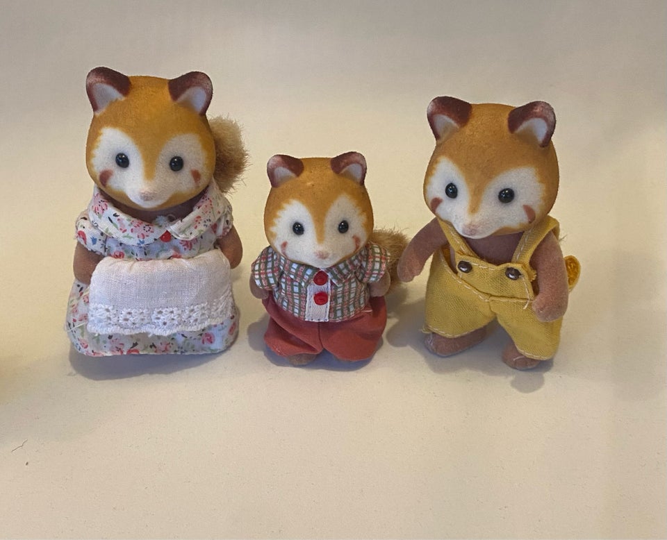 Sylvanian, 4 familier