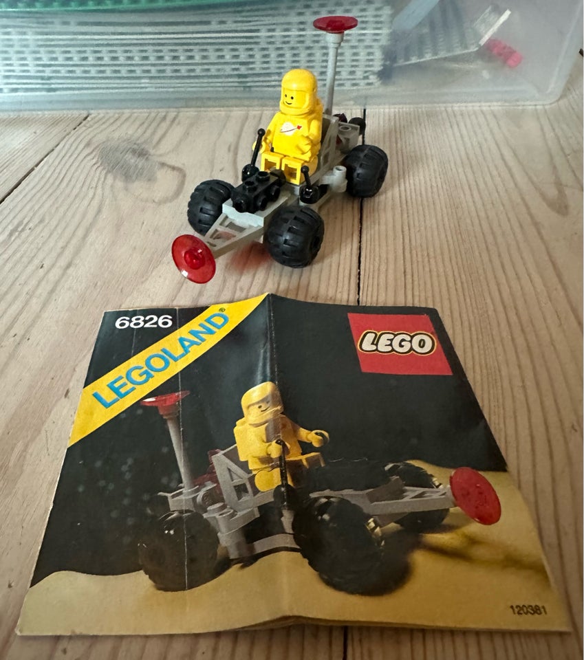 Lego Space, 6826