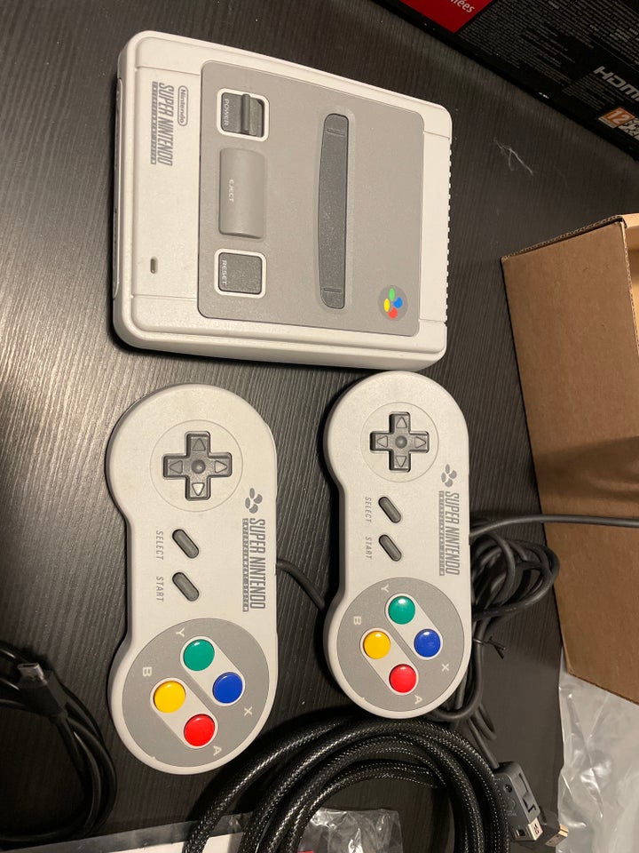 Nintendo SNES, Mini snes, God