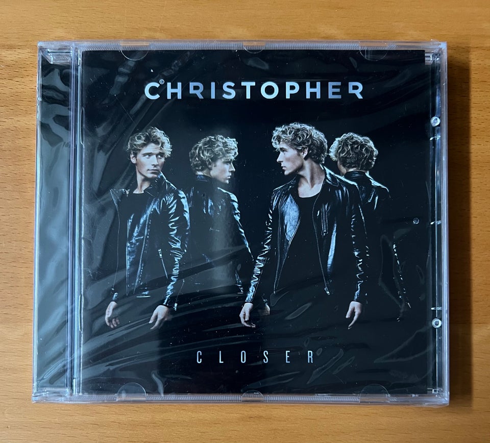 Christopher: Closer, pop