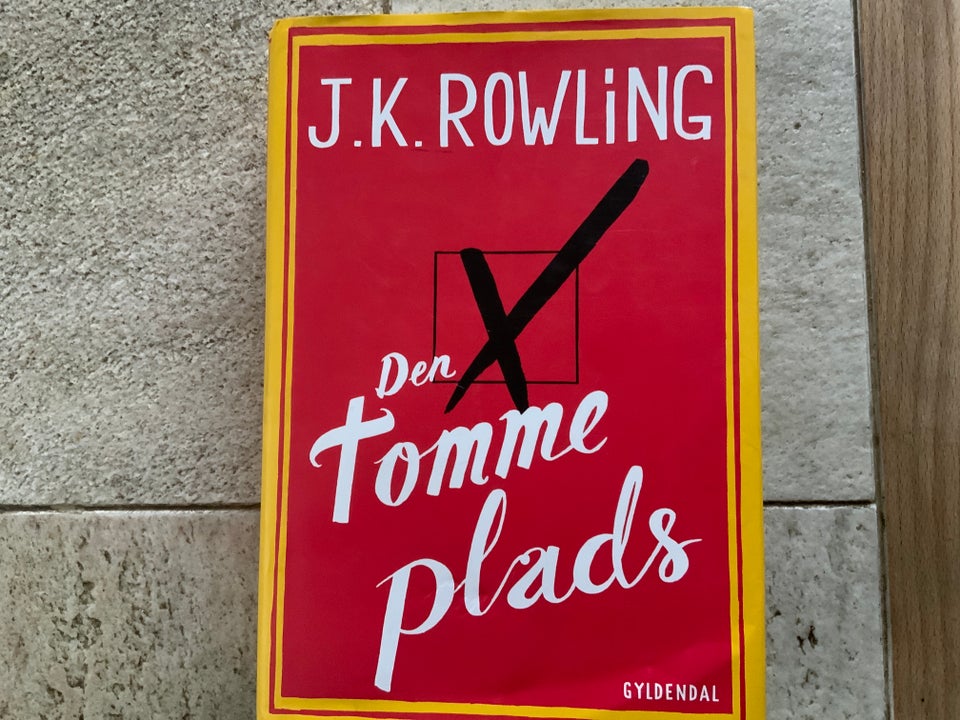 DEN TOMME PLADS J K Rowling