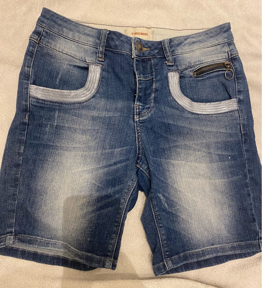 Shorts, Mos Mosh, str. 27