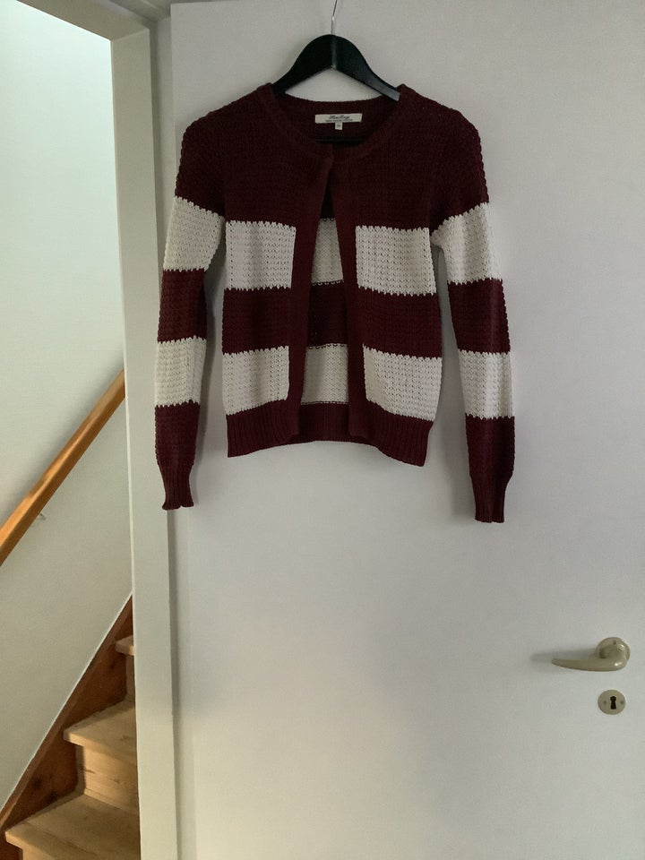 Cardigan, Marc Lauge, str. 36