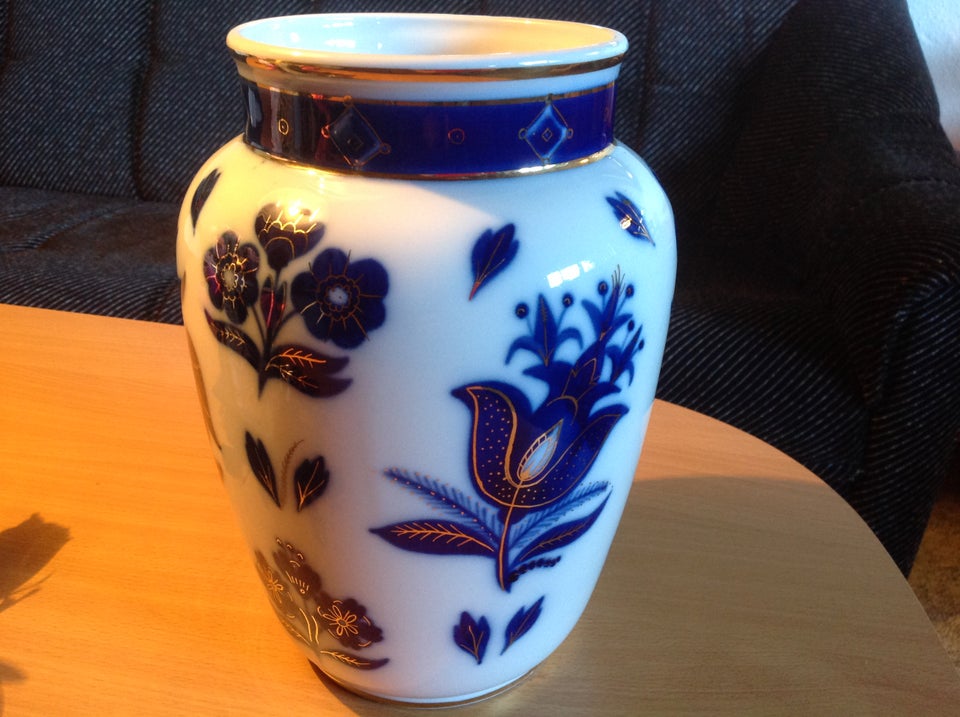 Porcelæn Rund Hvid Vase med Blå