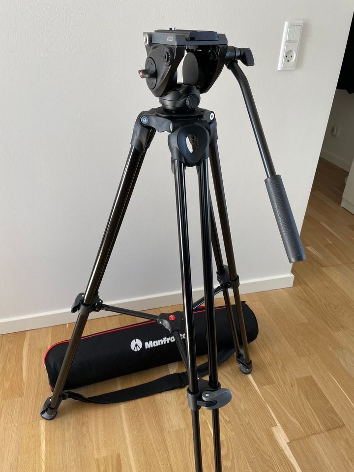 Kamerastativ med Fluid Video Head,