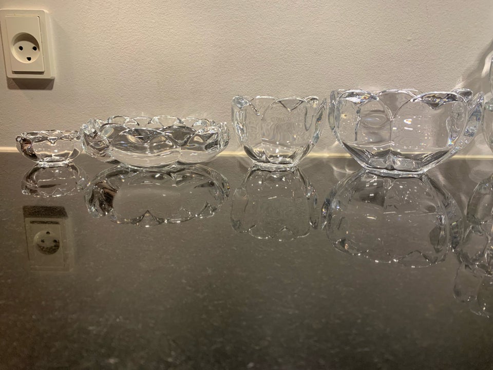 Glas Lotus skåle i klart glas fra