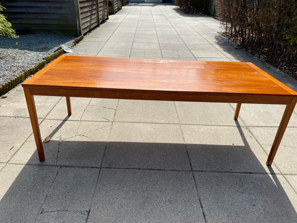 Anden arkitekt Teak spisebord