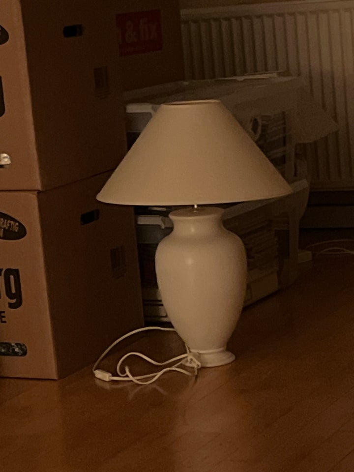 Lampe, Ilva