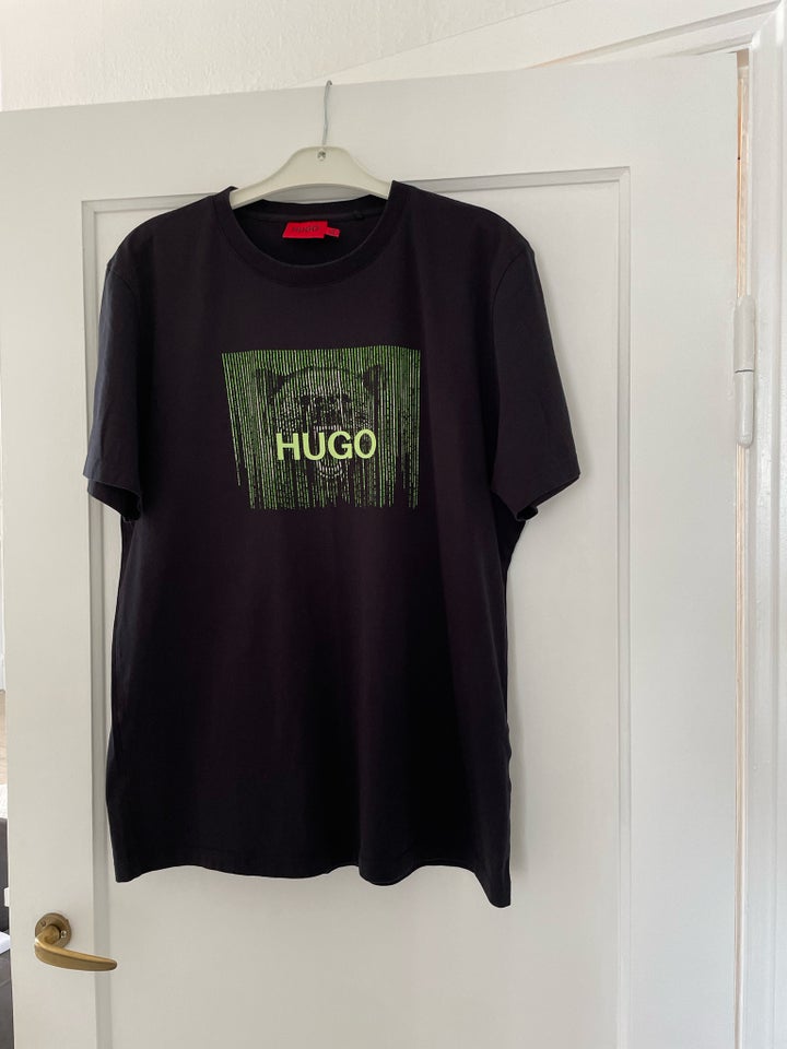 T-shirt Hugo Boss str XL