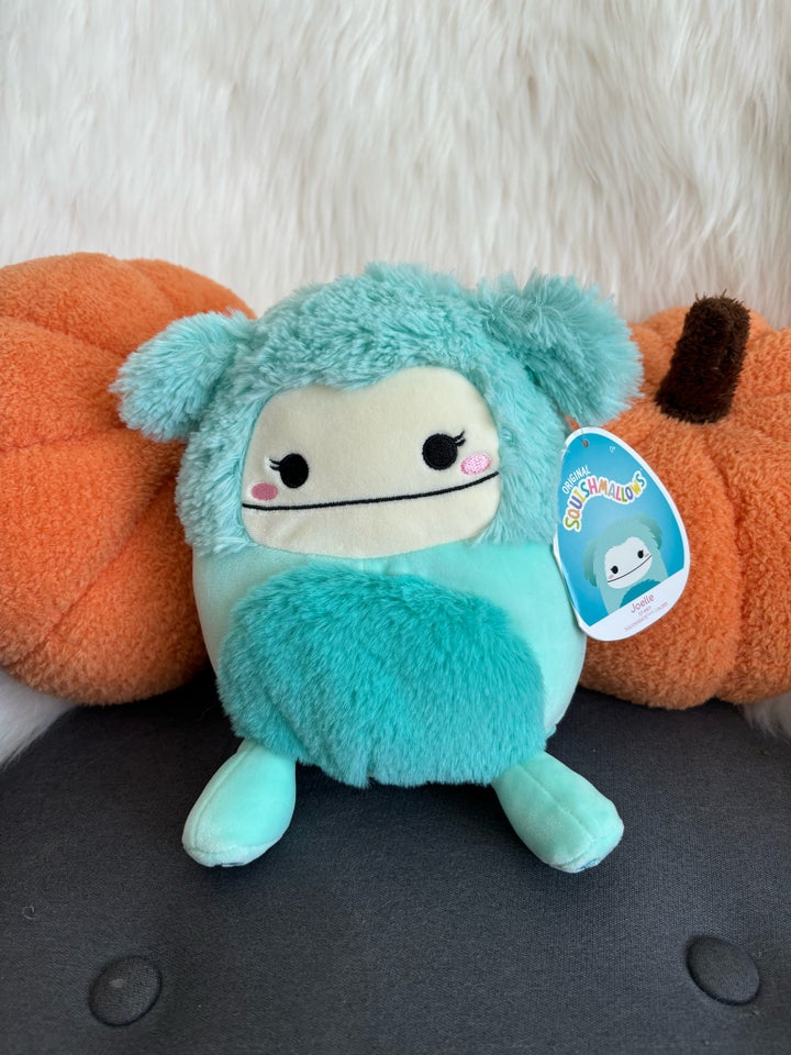 Squishmallow Joelle 19cm,