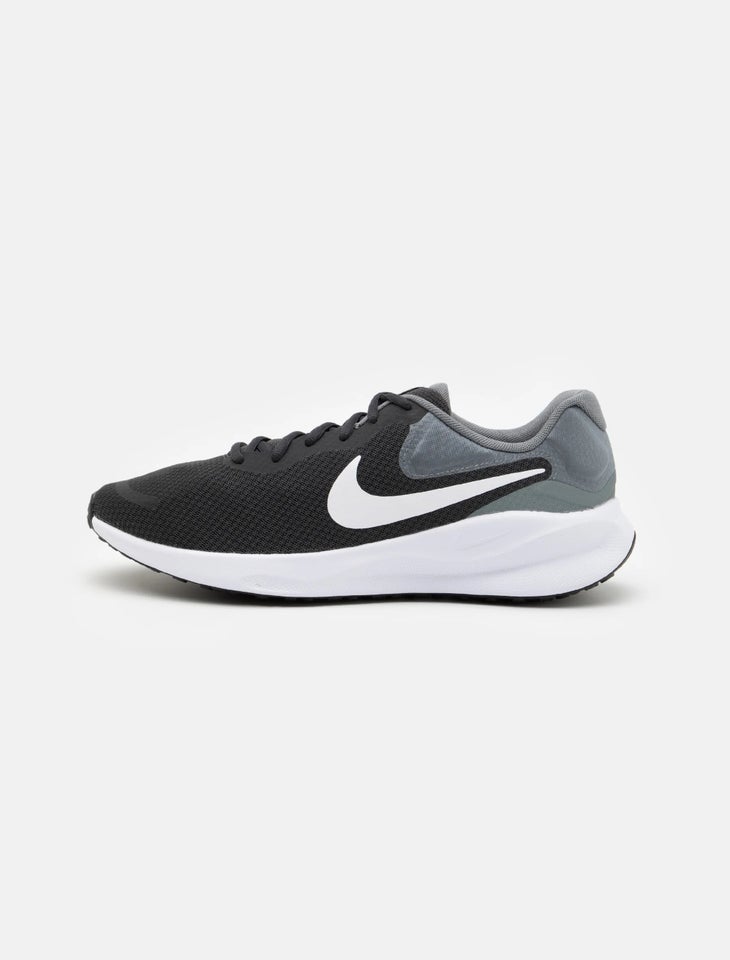 Sportssko, Nike revolution , str.