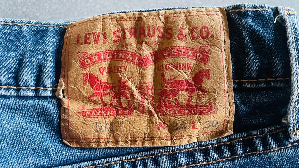 Jeans Levis str 34