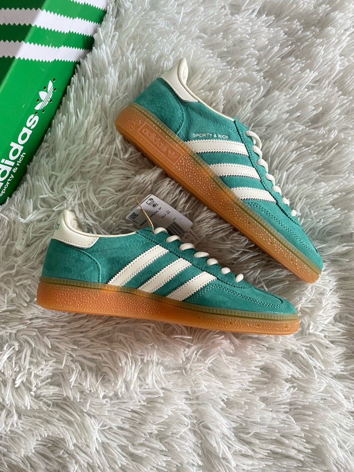 Sneakers, str. 38,5, Adidas