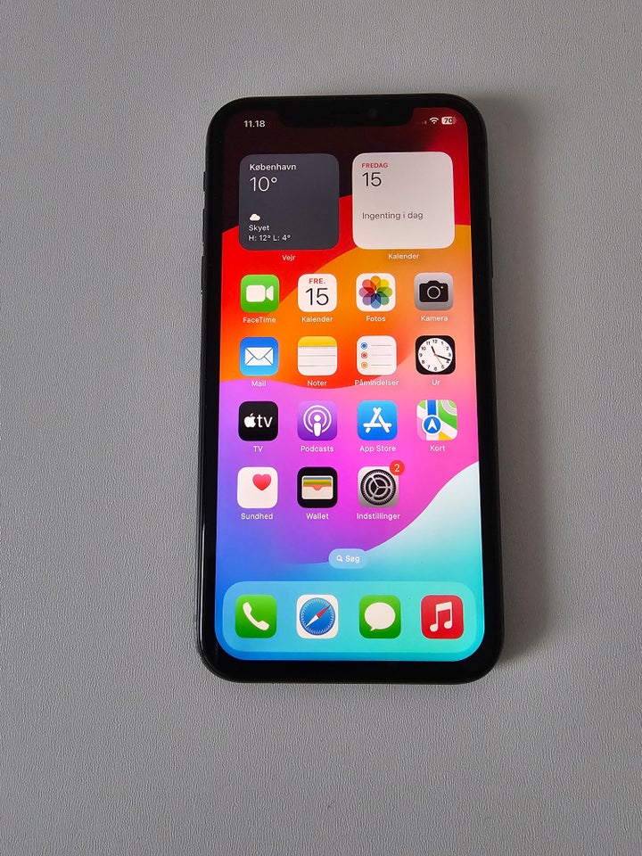 iPhone 11, 128 GB, sort