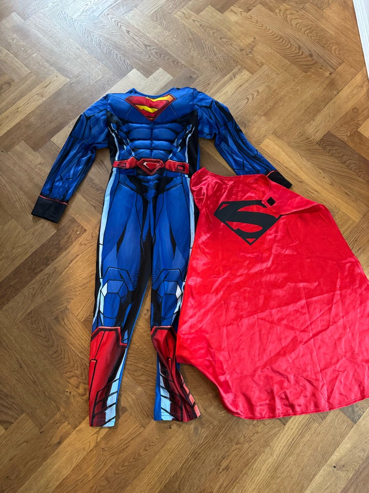 Udklædningstøj, Superman kostume