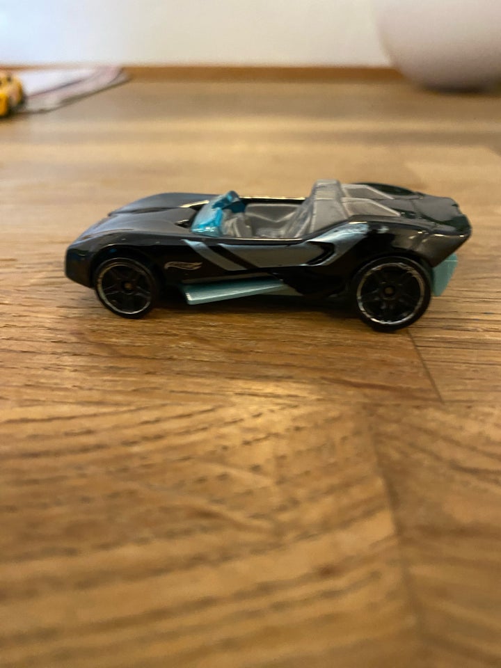 Metalbil, Hot wheels bil