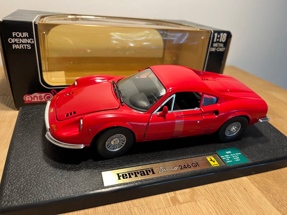 Modelbil Ferrari Dino 246 GT