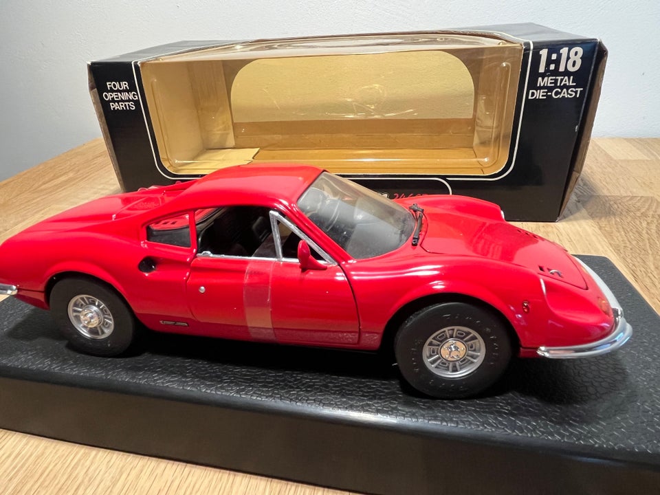 Modelbil Ferrari Dino 246 GT