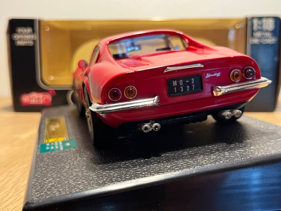 Modelbil Ferrari Dino 246 GT