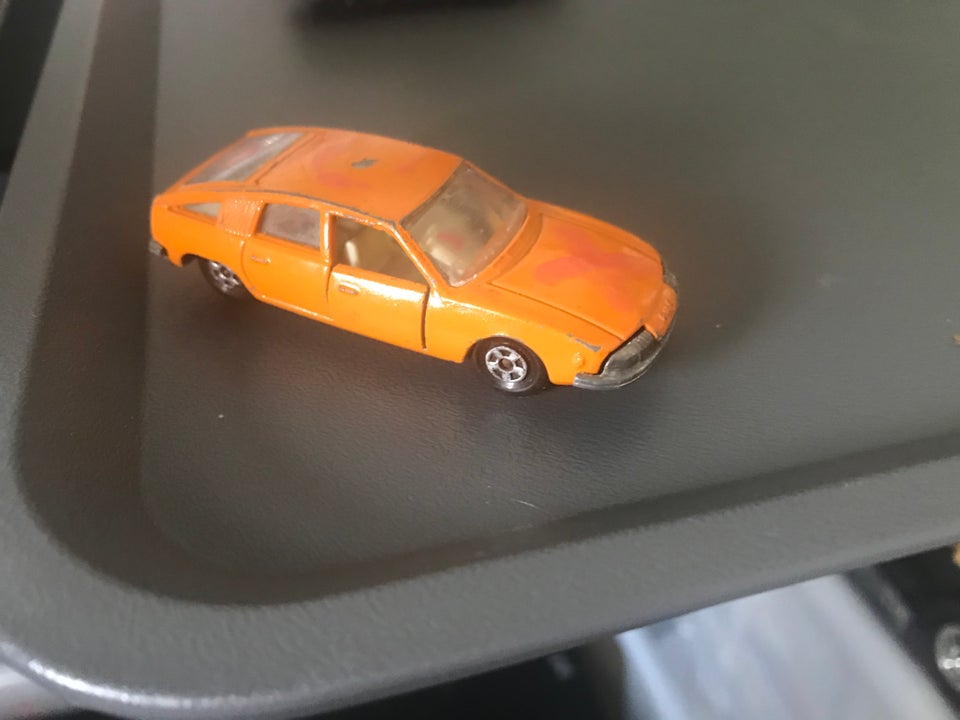 Modelbil, Matchbox, skala 1:64