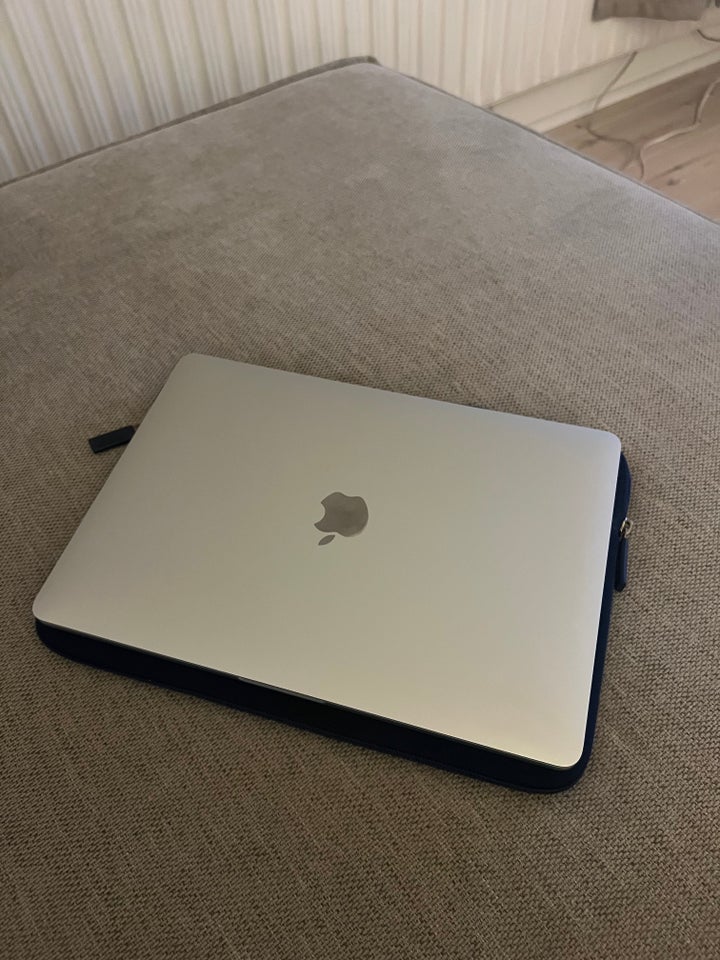 MacBook Pro, Core i5-8257U, Intel