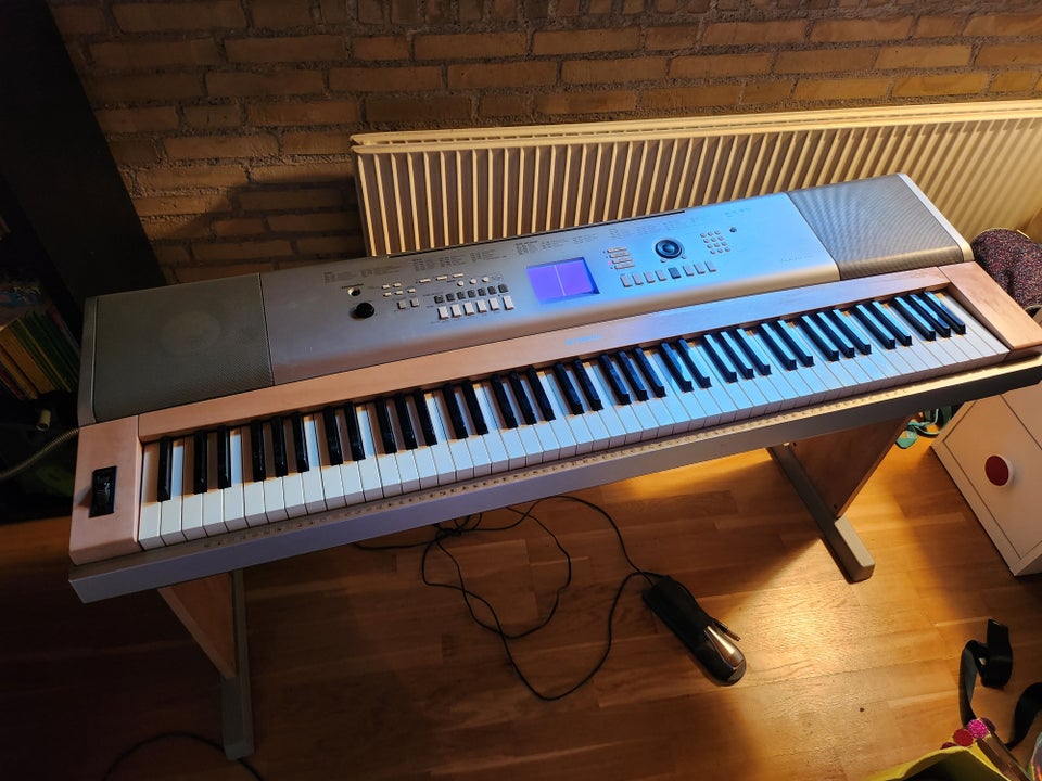 Elpiano, Yamaha DGX 620