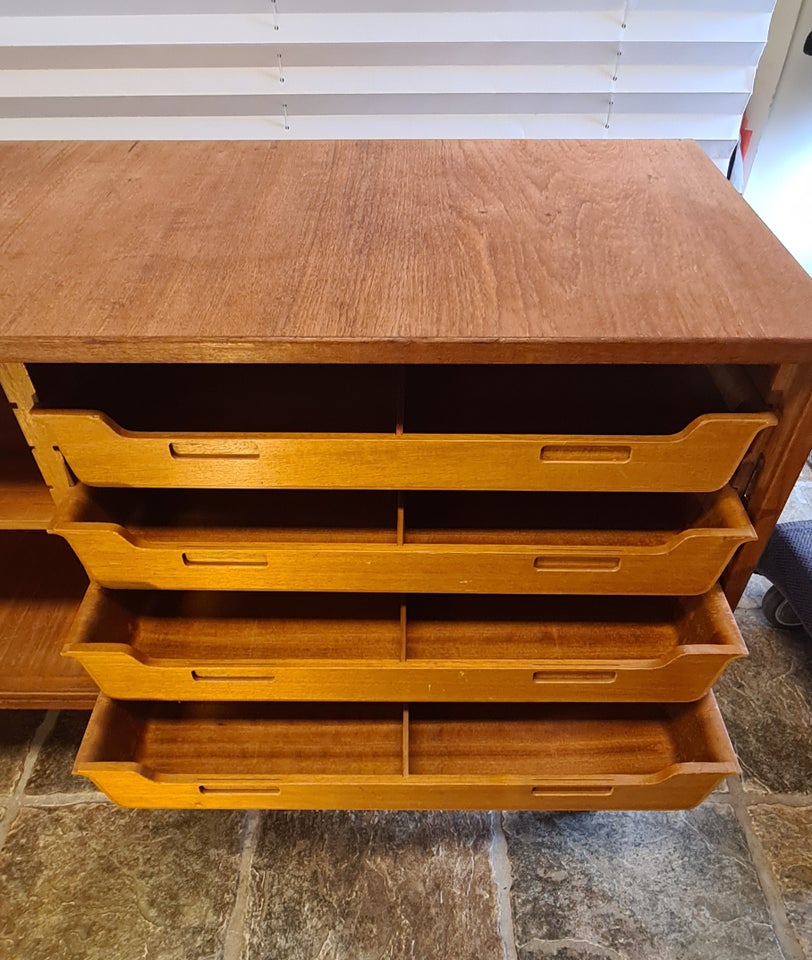 Heinrich Roepsdorff Sideboard