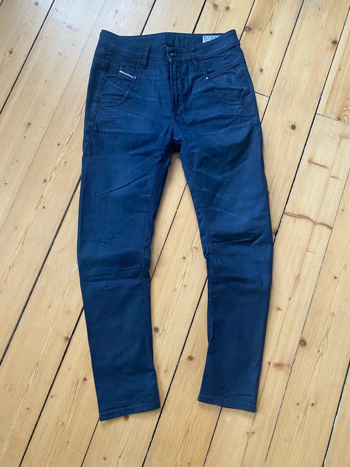 Jeans Diesel  str 24